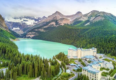 North America's Leading Family Resort 2023 - Fairmont Chateau Lake Louise
