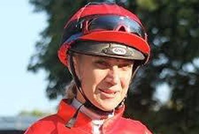 Carly-Mae Pye (jockey): 1988 - 2014