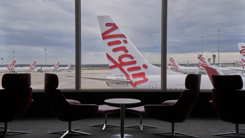 Virgin Australia Melbourne lounge runway view