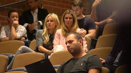 Candice Warner is consoled by PR queen Roxy Jacenko during husband David's press conference at the SCG yesterday. (9NEWS)