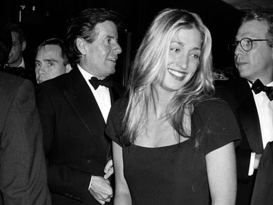 Carolyn Bessett, Calvin Klein