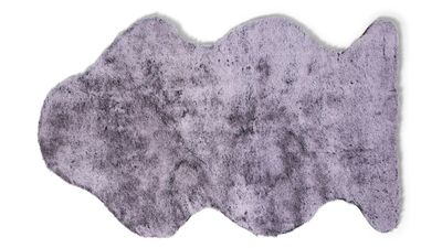 Faux fur rug