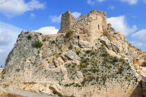 The capture of Beaufort Castle near the town of Nabatiyeh came after days of heavy fighting and air raids