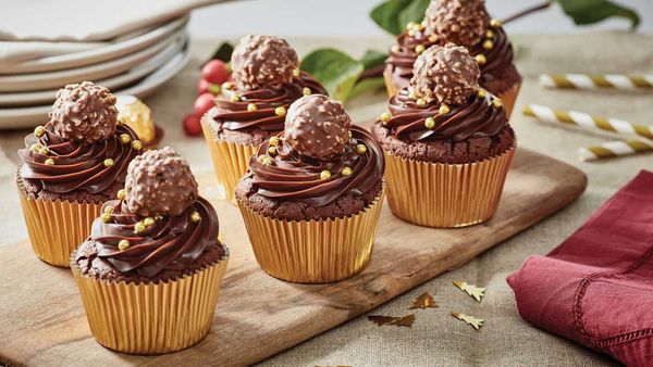 Rocher Christmas choc hazelnut cupcakes