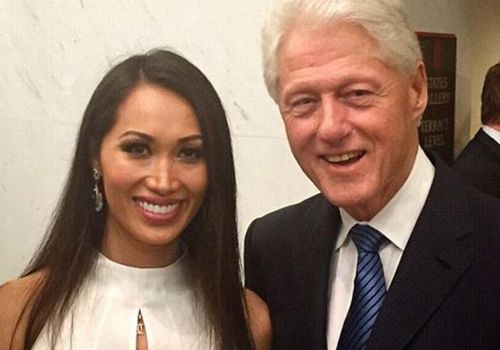 Vu with former US President Bill Clinton. (Instagram)