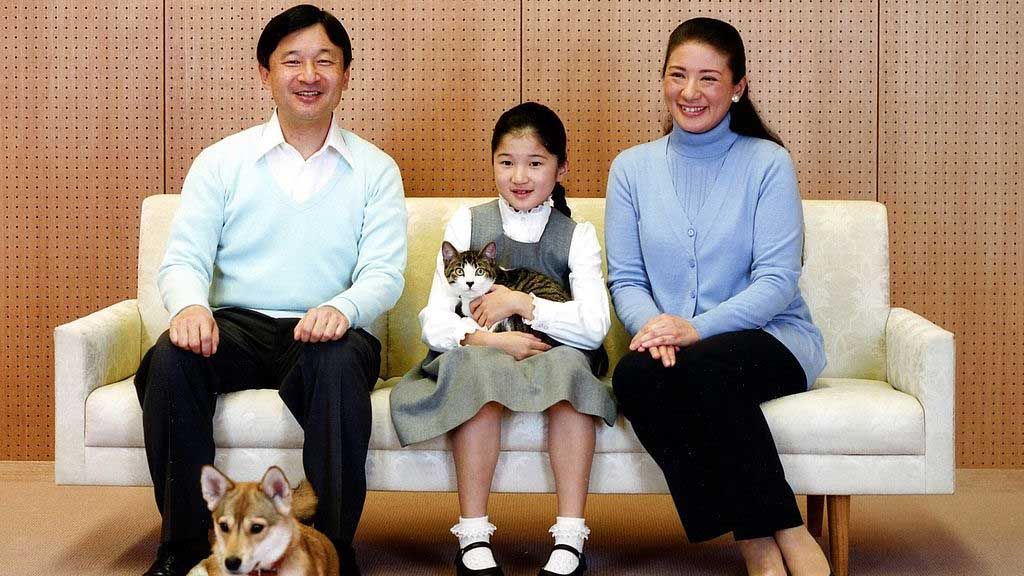 how-do-you-solve-a-problem-like-masako-japan-s-royal-family-in