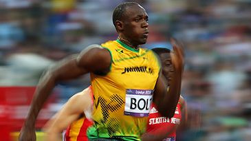 Usain Bolt winning London 2012 men&#x27;s 100m dash (Getty)