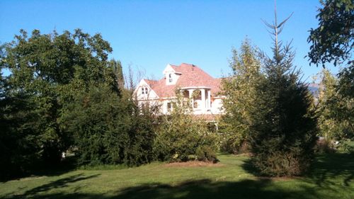 The LaDues' property in Oregon.