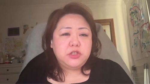 O filho de Grace Pan, Nathaniel, foi capturado e arrastado ao lado do ônibus em movimento de Melbourne Today Show, 20 de abril de 2026