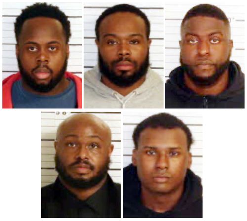 Rangée du haut à partir de la gauche, Tadarrius Bean, Demetrius Haley, Emmitt Martin III, rangée du bas à partir de la gauche, Desmond Mills, Jr. et Justin Smith.