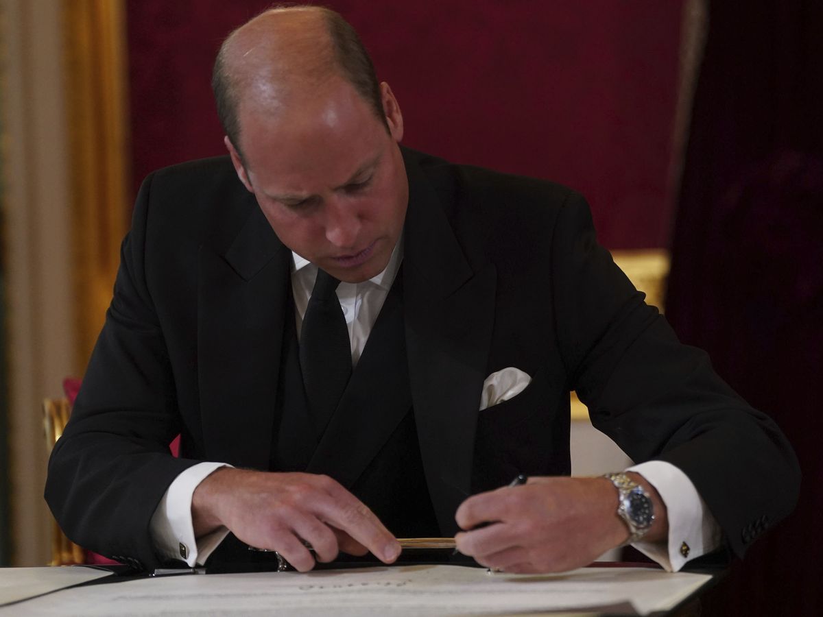 King Charles III: Prince William signature on Proclamation document cements  new title - 9Honey