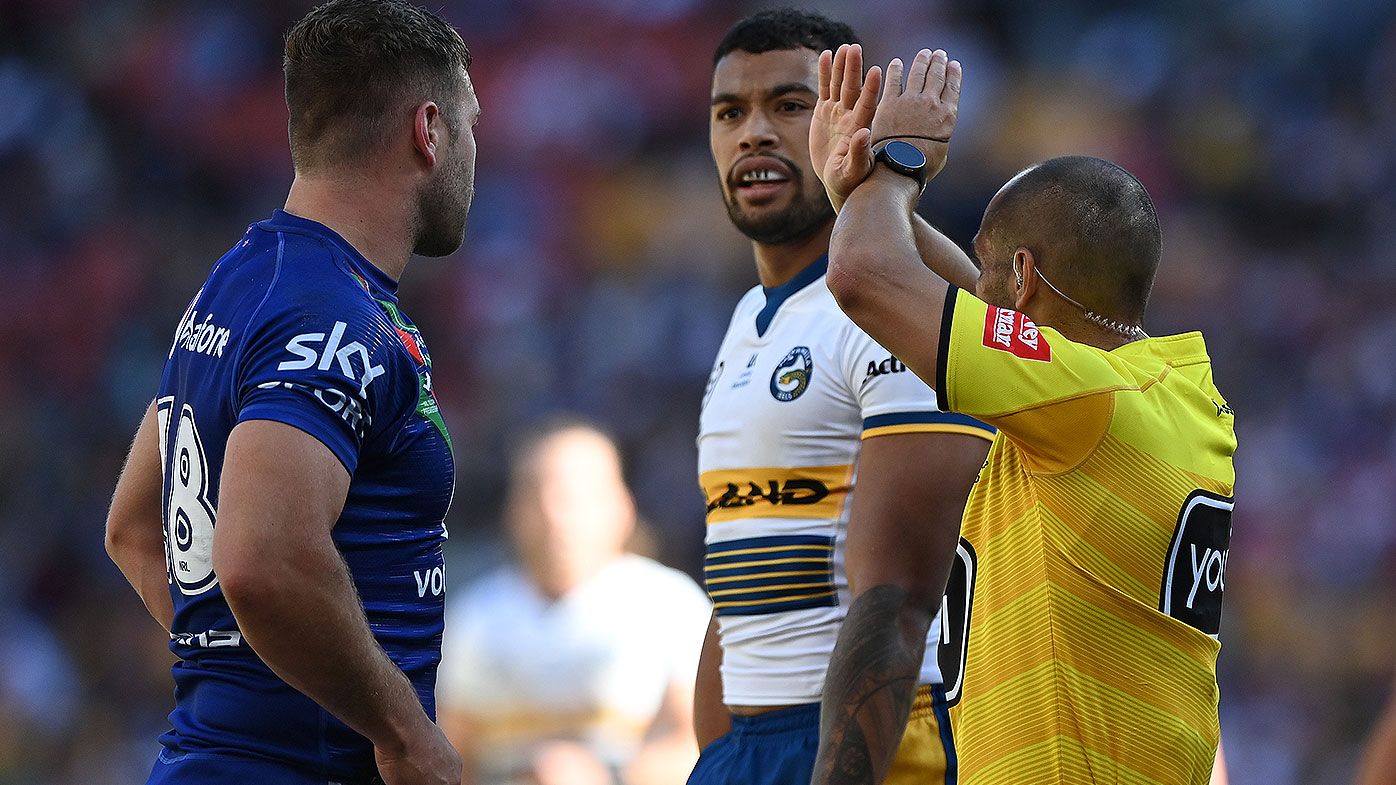 Referee Ashley Klein puts a player on report during the round 10 NRL match between the New Zealand Warriors and the Parramatta Eels at Suncorp Stadium, on May 16, 2021, in Brisbane, Australia. (Photo by Bradley Kanaris/Getty Images)