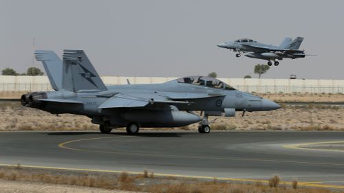 Australia resumes air patrols over Syria