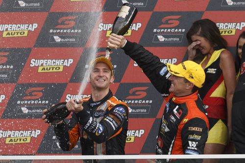 Last year's Bathurst winners Will Davison and Jonathon Webb. (AAP)