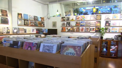 The vinyl record industry is thriving in Australia with the first new record-making plant in 30 years opening.