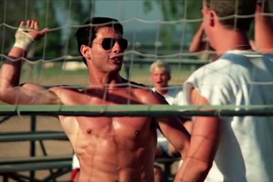 Tom Cruise stars in that famous volleyball scene in Top Gun.