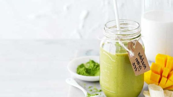 Matcha green tea smoothie