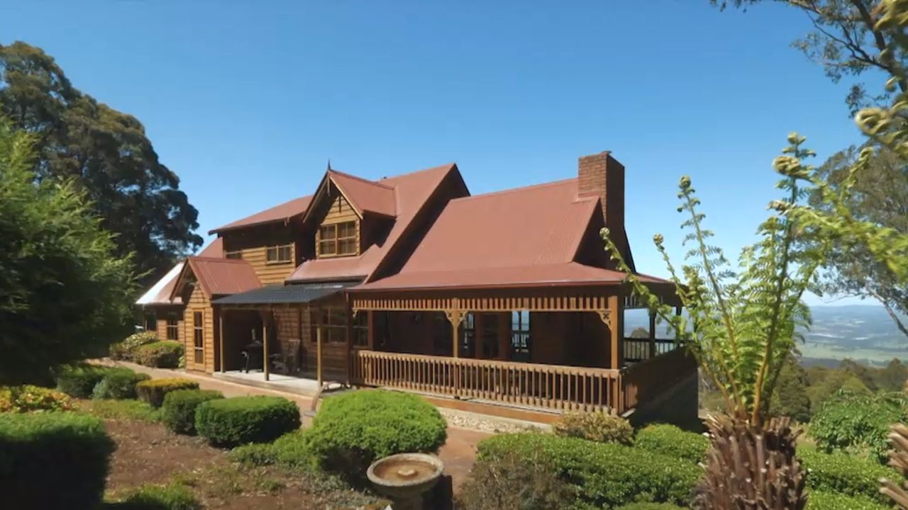 Country House Hunters Australia Season 1 Ep 12 Healesville, Watch TV Online Country House Hunters Australia Season 1 Ep 12 Healesville, Watch TV Online