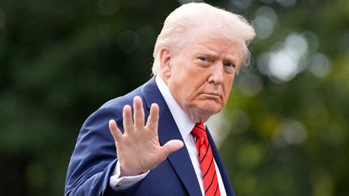 Trump'ın ticaret savaşı söylemleri, Wall Street'te Nisan ayından bu yana en kötü güne sebep oldu.