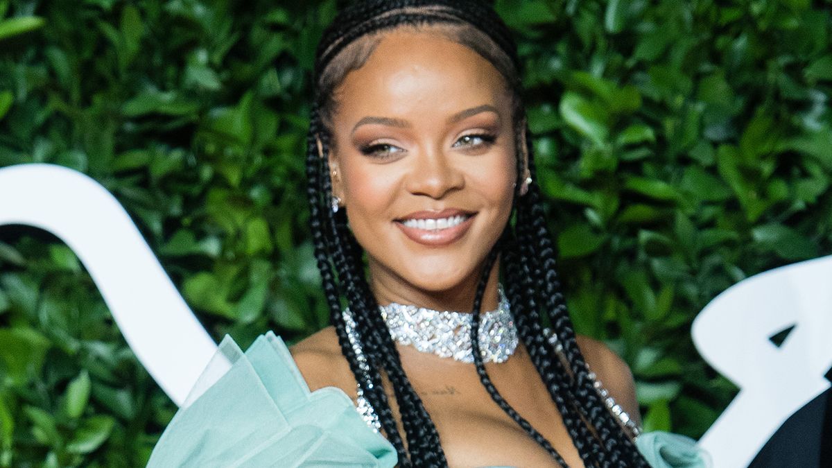 Rihanna Officially A Billionaire, Richest Female Musician According To  Forbes