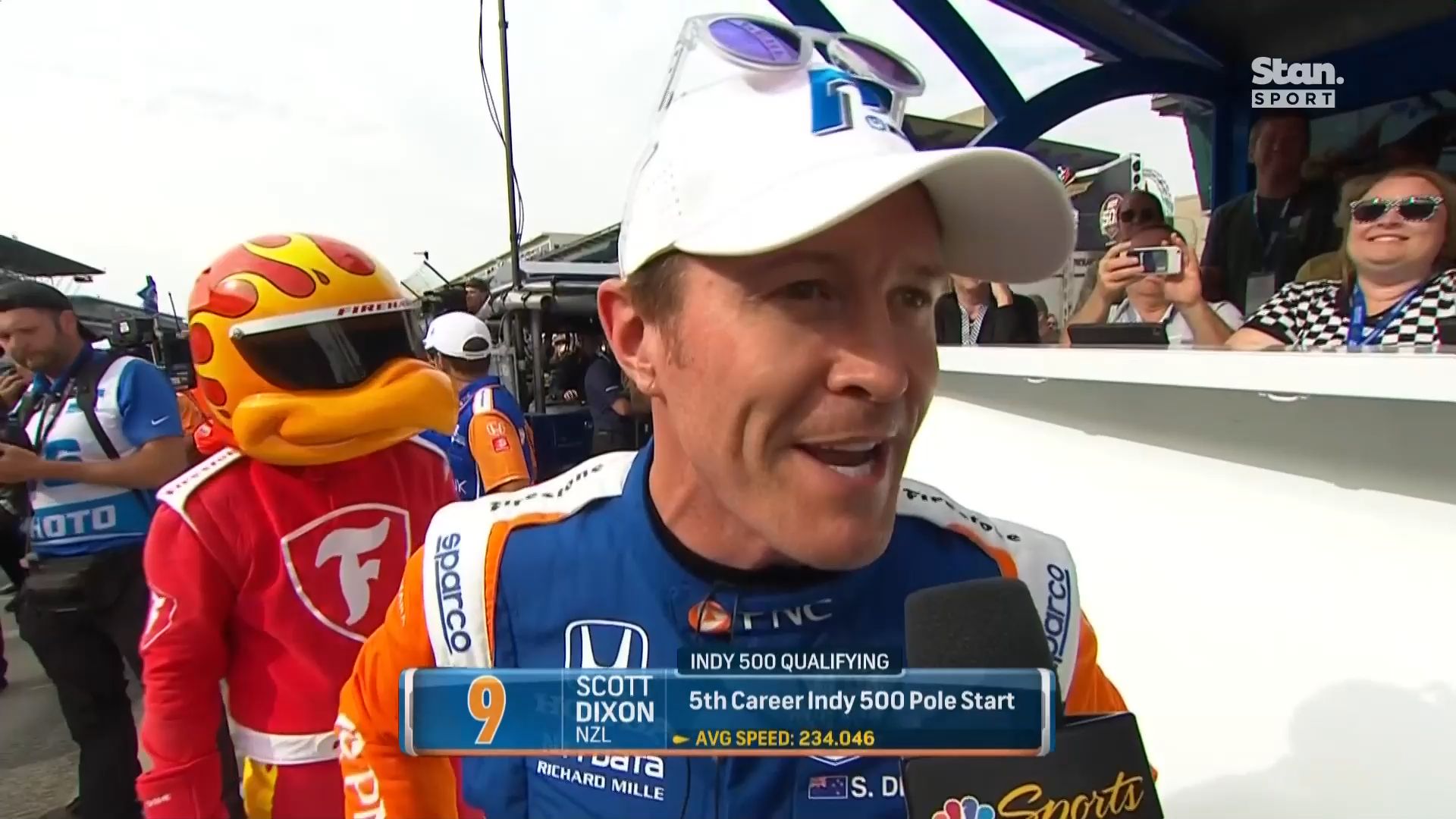New Zealand's Scott Dixon smashes Indy 500 records with 'breath-taking' qualifying performance