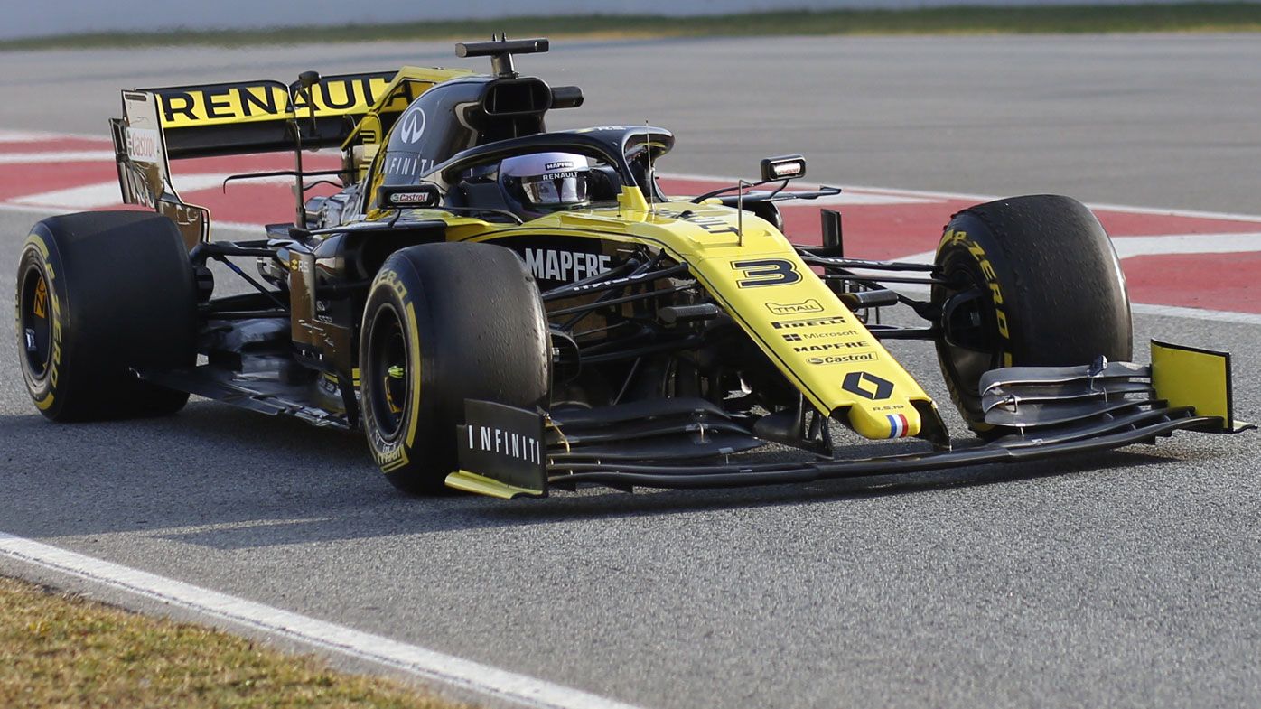 Daniel Ricciardo ends third fastest for Renault in F1 testing