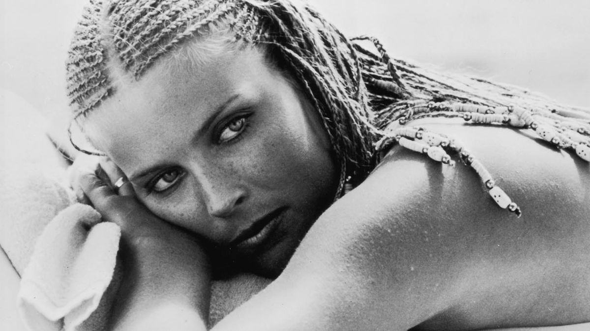 Bo Derek: Behind the controversial affair she began when she was just 17 -  9Honey