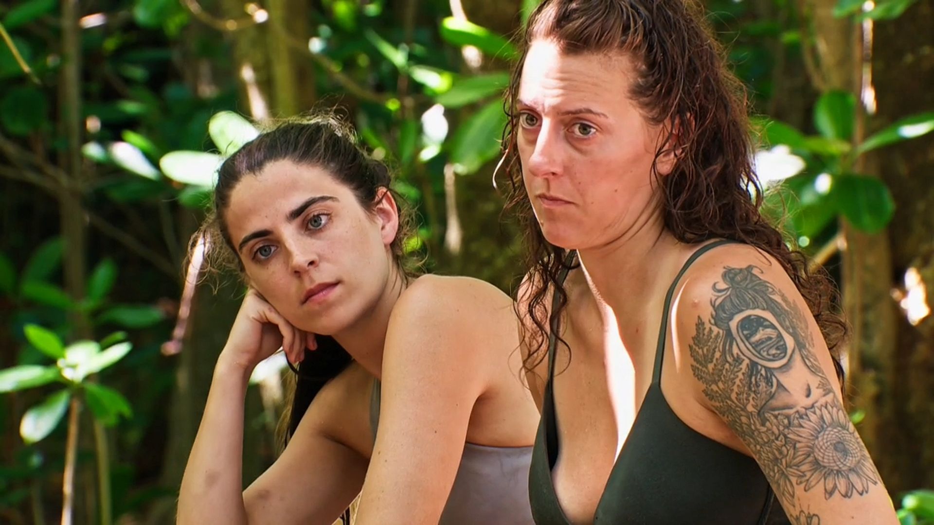 Watch Survivor Season 45 Episode 10: How Am I the Mobster? - Full