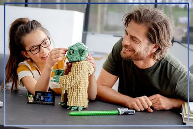 9PR: Lego Star Wars Attack of The Clones Yoda Building Kit