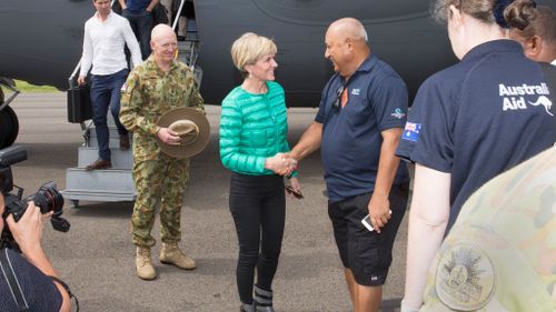 Julie Bishop to meet with Fiji PM after viewing cyclone destruction