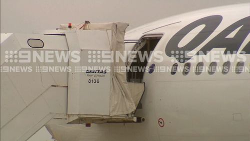 Engineers will inspect the plane in Melbourne. (9NEWS)