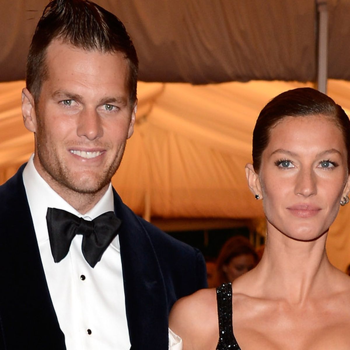 Tom Brady Is Dealing With Life Amid Gisele Bündchen Split Rumors - E!  Online