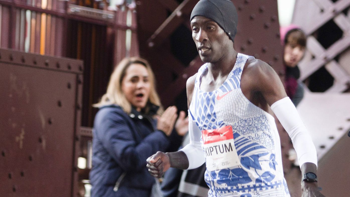 Kelvin Kiptum running the Chicago Marathon. 