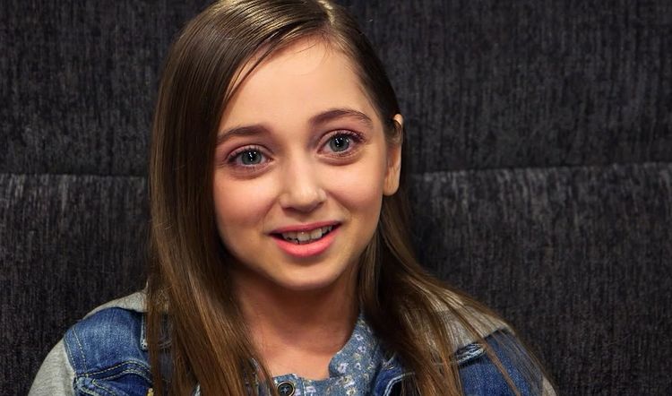 I Am Shauna Rae: Meet Shauna, the 22-year-old 'trapped' in an  eight-year-old's body | 9Now - nine.com.au