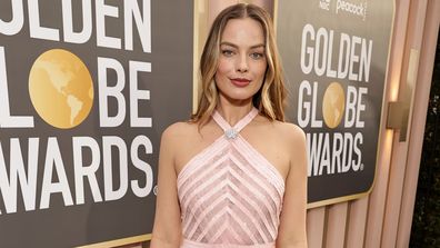 Margot Robbie arrives at the 80th Annual Golden Globe Awards