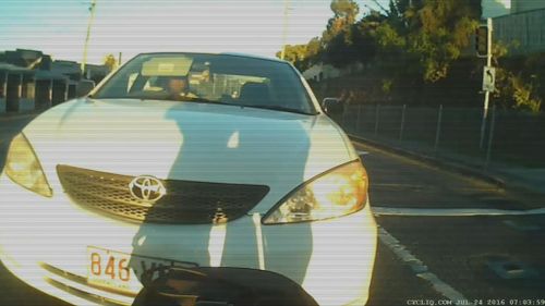 The driver missed the cyclist due to sun glare. (Bicycle Queensland)