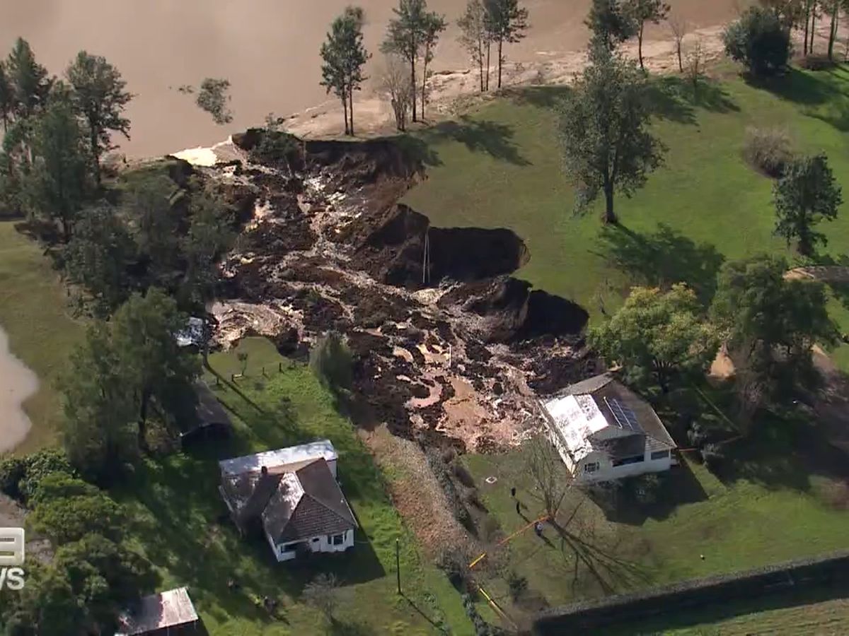 sinkhole house