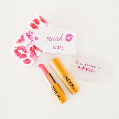 <a href="http://neekskinorganics.com/au/vegan-natural-lipstick.html" target="_blank">Neek Valentine's Day Gift Set with lipstick and lip gloss plus personalised gift tag, $39.95.</a>