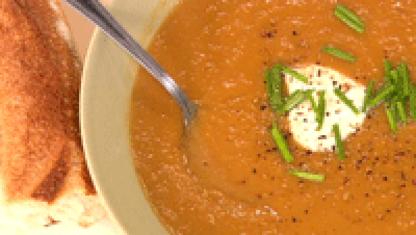 Roasted jerusalem artichoke soup