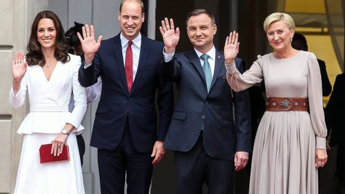 Polish President Andrzej Duda and his wife Agata Kornhauser-Duda with Prince William, and Catherine, Duchess of Cambridge are welcomed at the Presidential Palace in Warsaw. (AAP)