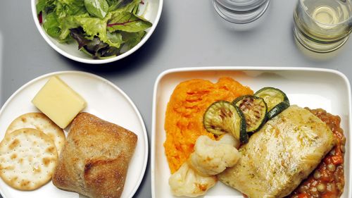 10,000 Qantas customers meal preferences were accessed during the leak 