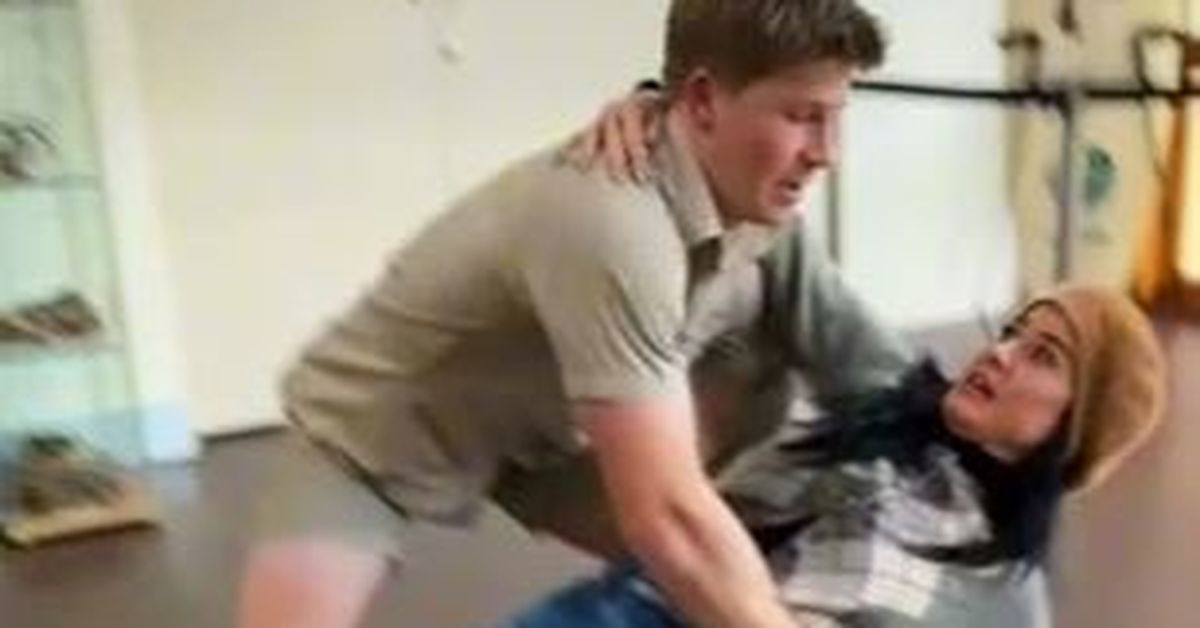 WATCH: Awkward moment as Katy Perry and Robert Irwin attempt the waltz