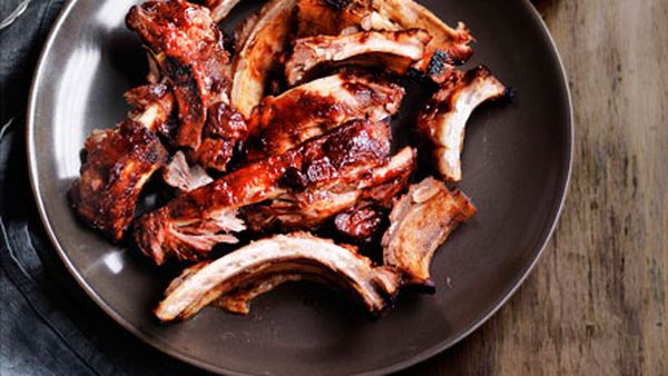 Sticky bourbon pork ribs