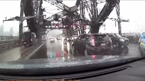 Sydney Harbour Bridge crash