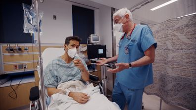 Ryan Reynolds and Dr Jonathan Lapook during his routine colonoscopy.