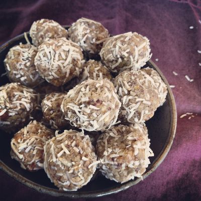 <strong>Protein balls</strong>