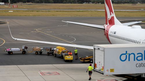 A cluster outbreak that started among baggage handlers and then spread into other Qantas divisions ended with 750 staff forced into quarantine.