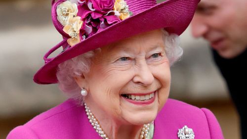 The Queen will host a champagne reception.