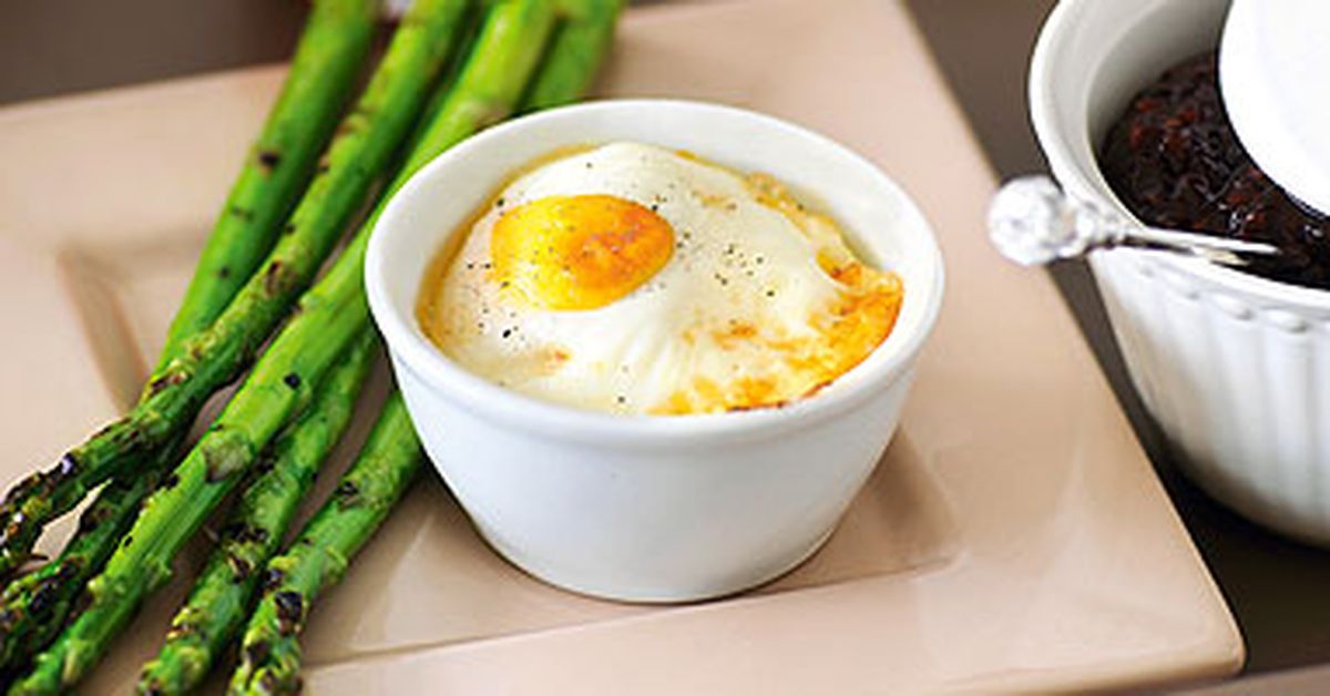 Baked Eggs With Smoked Salmon And Grilled Asparagus 9kitchen