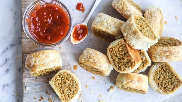 Vegan party sausage rolls